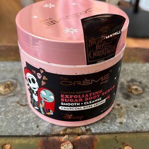 The Cre’me Shop x Disney Sugar Body Scrub 14.1 oz